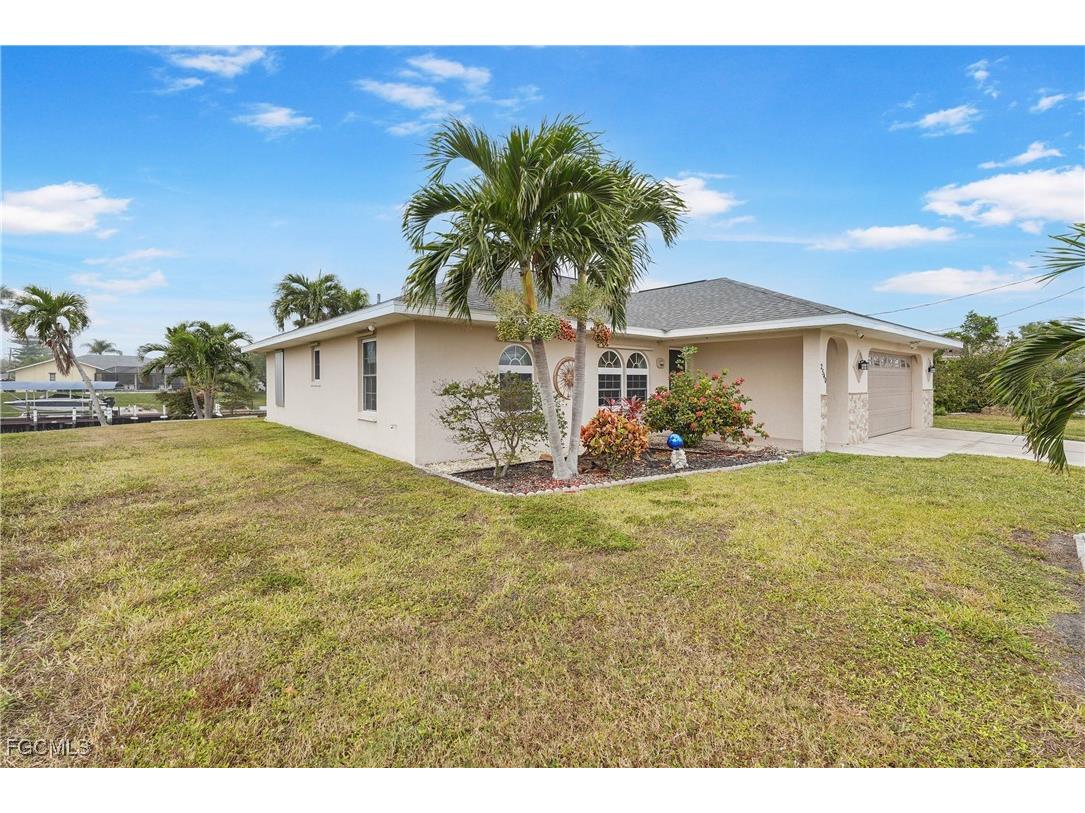 2540 Shelby Parkway Cape Coral FL 33904 2025017600 image2