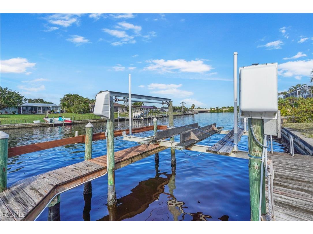 2540 Shelby Parkway Cape Coral FL 33904 2025017600 image23
