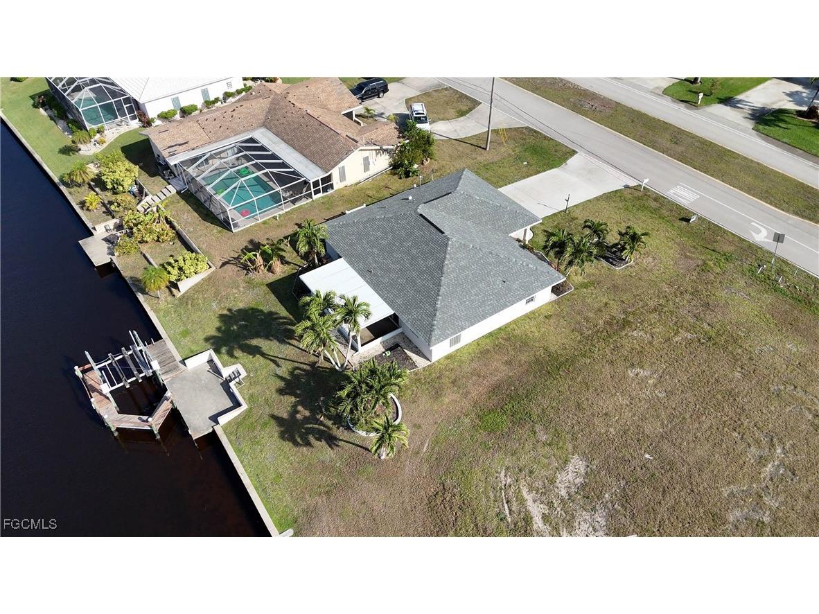 2540 Shelby Parkway Cape Coral FL 33904 2025017600 image25