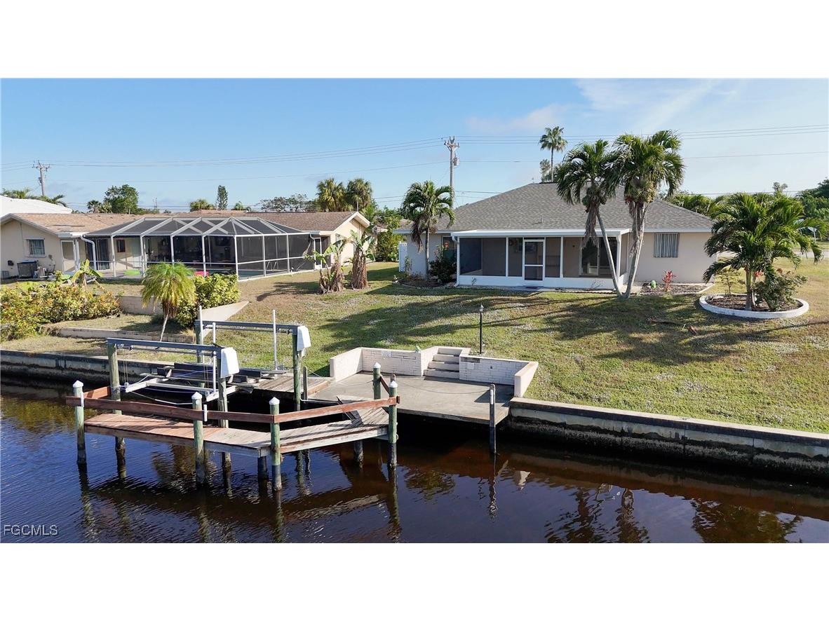 2540 Shelby Parkway Cape Coral FL 33904 2025017600 image27