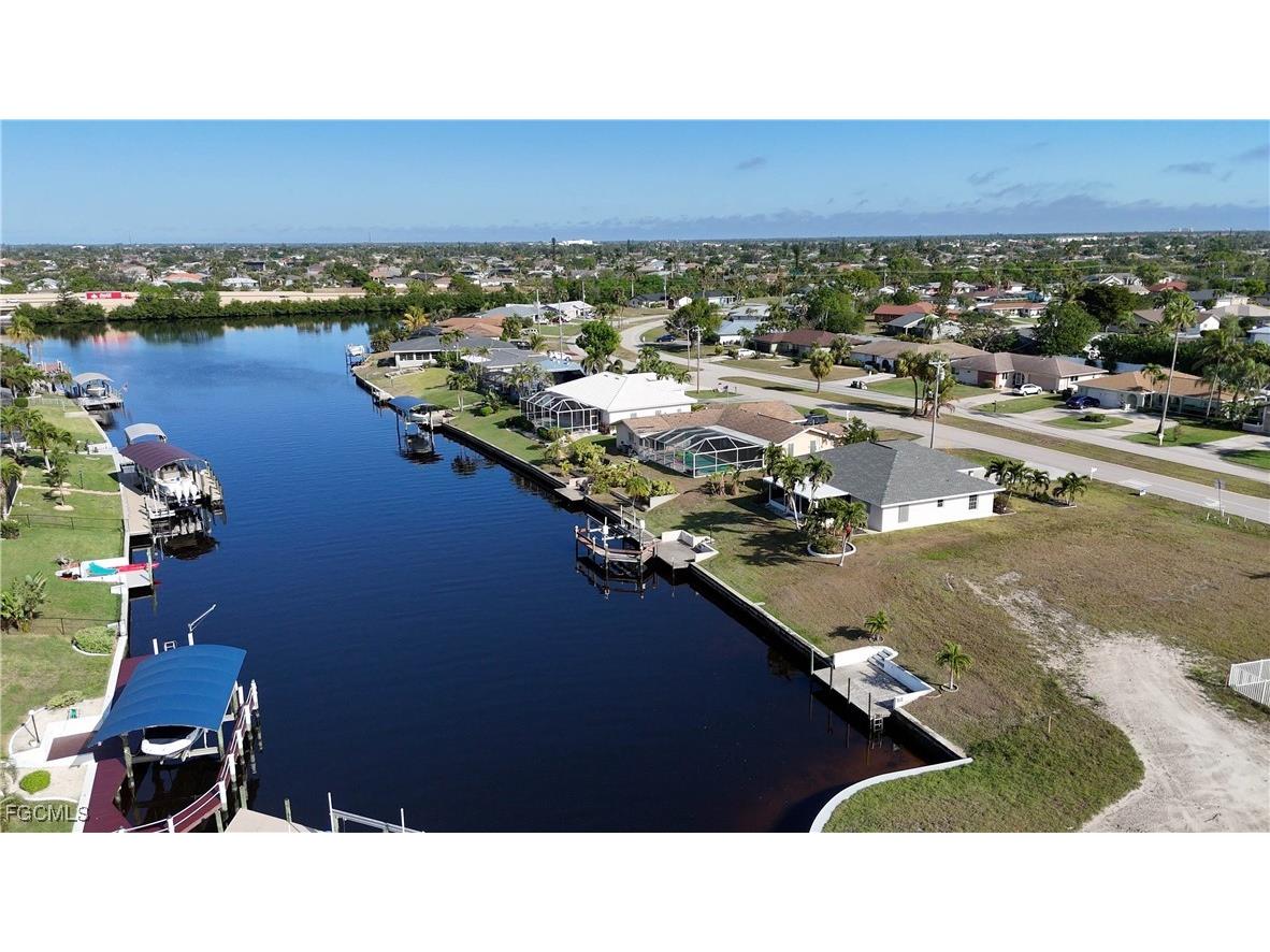 2540 Shelby Parkway Cape Coral FL 33904 2025017600 image32