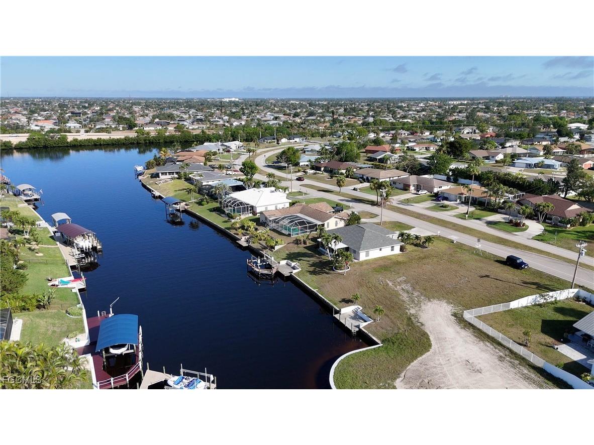 2540 Shelby Parkway Cape Coral FL 33904 2025017600 image34