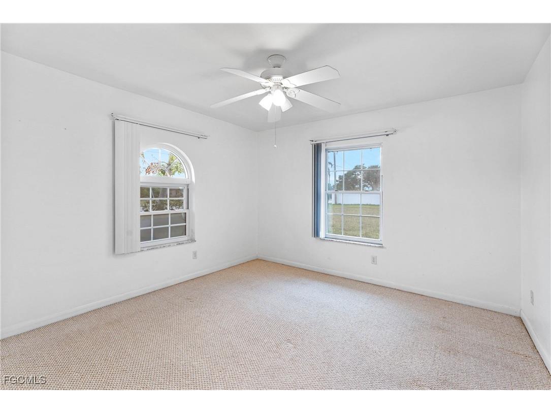 2540 Shelby Parkway Cape Coral FL 33904 2025017600 image9