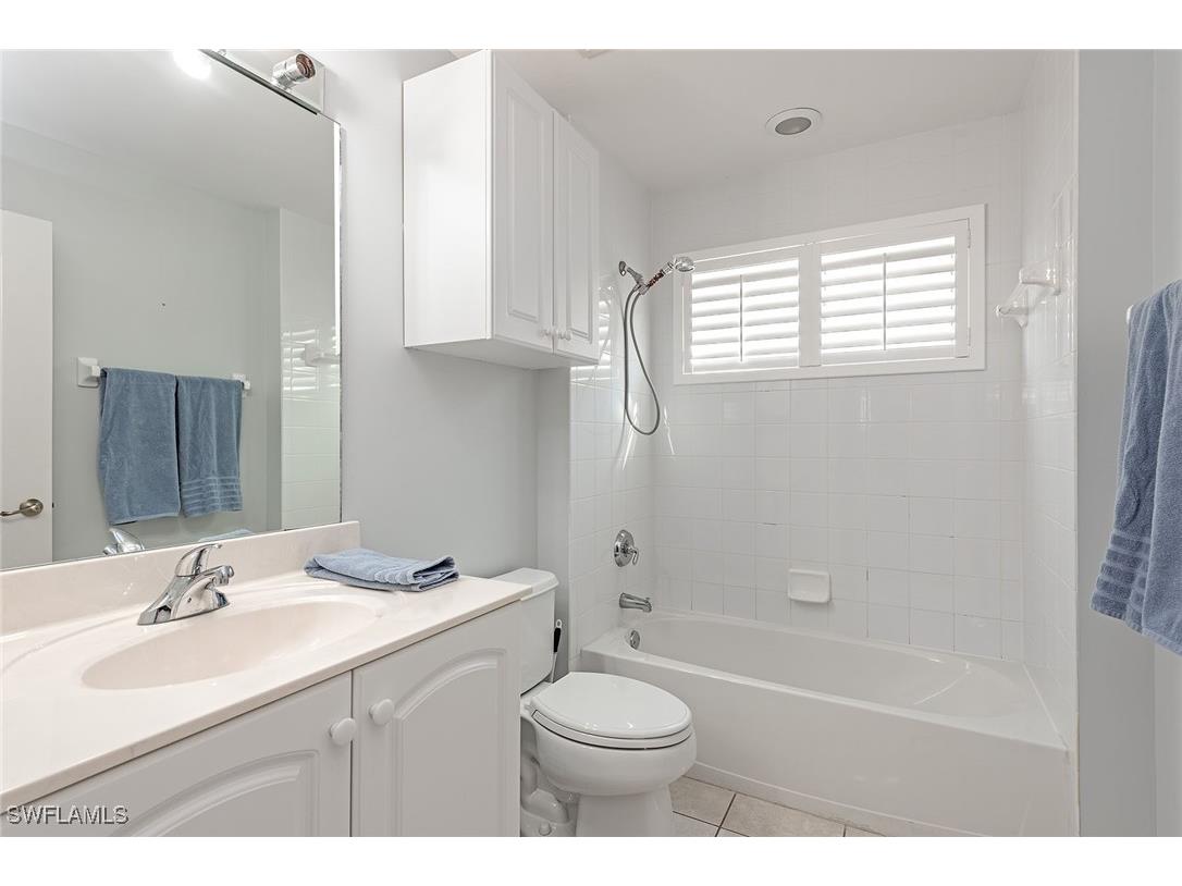 2540 Talon Court #503 Naples FL 34105 225075429 image9