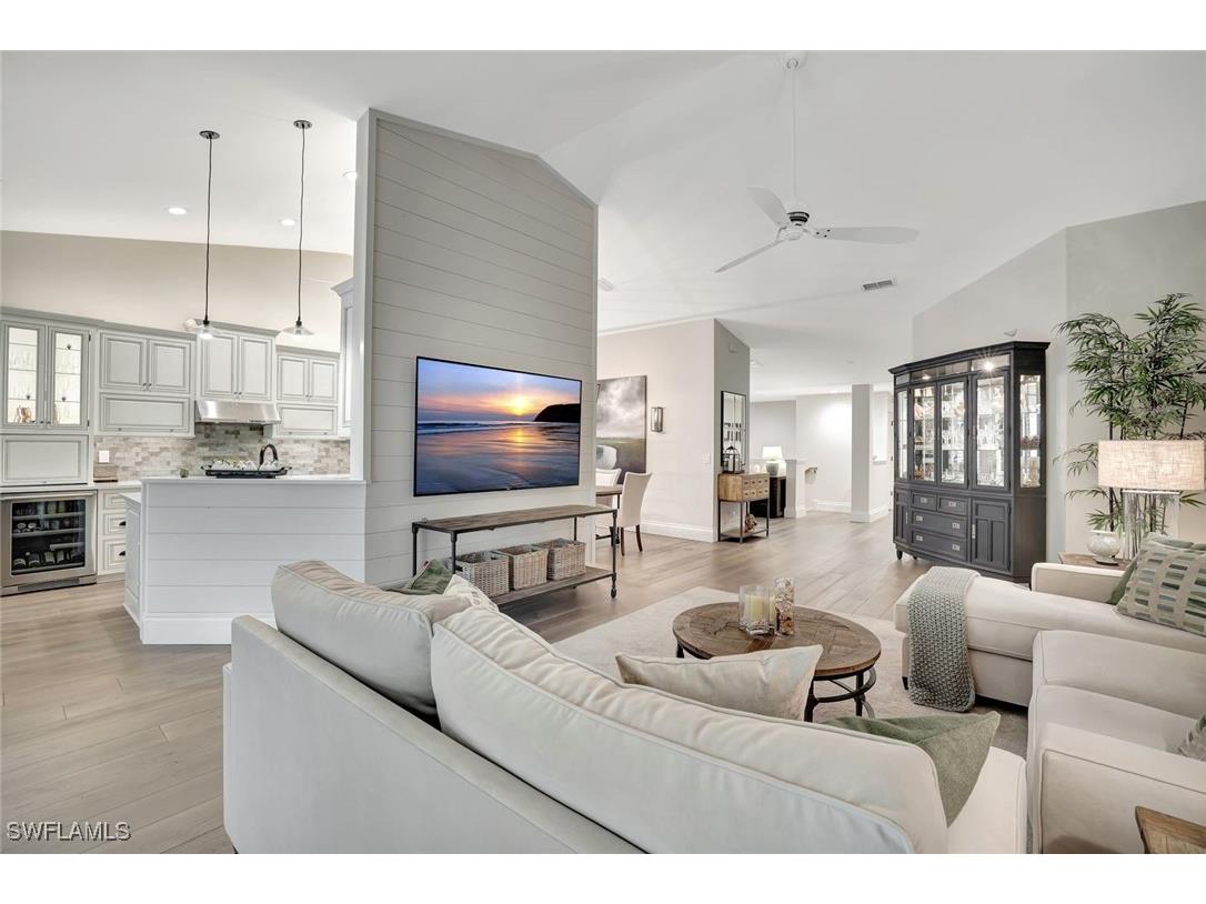 2540 Talon Court #504 Naples FL 34105 225082617 image1