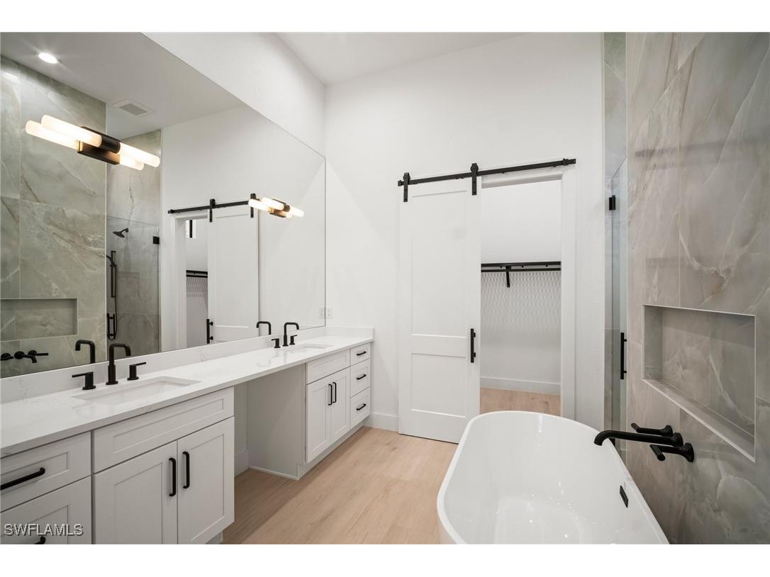 25400 Divot Drive Bonita Springs FL 34135 225047648 image21