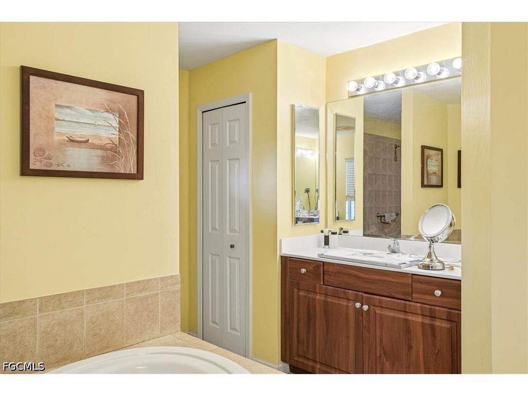 2541 NW 21st Avenue Cape Coral FL 33993 2026029441 image17