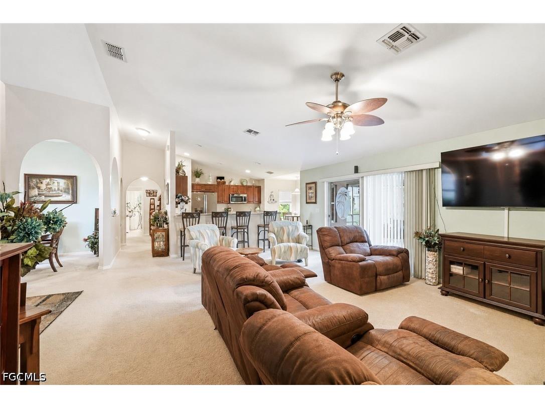 2541 NW 21st Avenue Cape Coral FL 33993 2026029441 image2