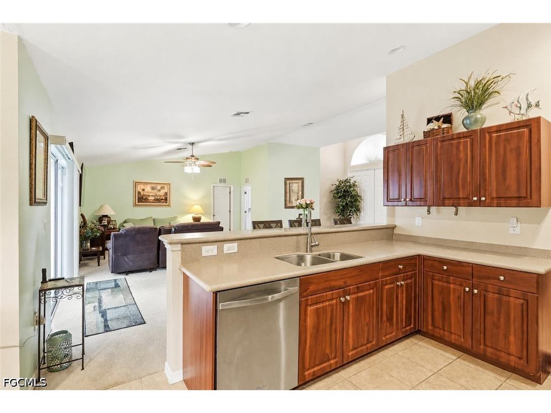2541 NW 21st Avenue Cape Coral FL 33993 2026029441 image23