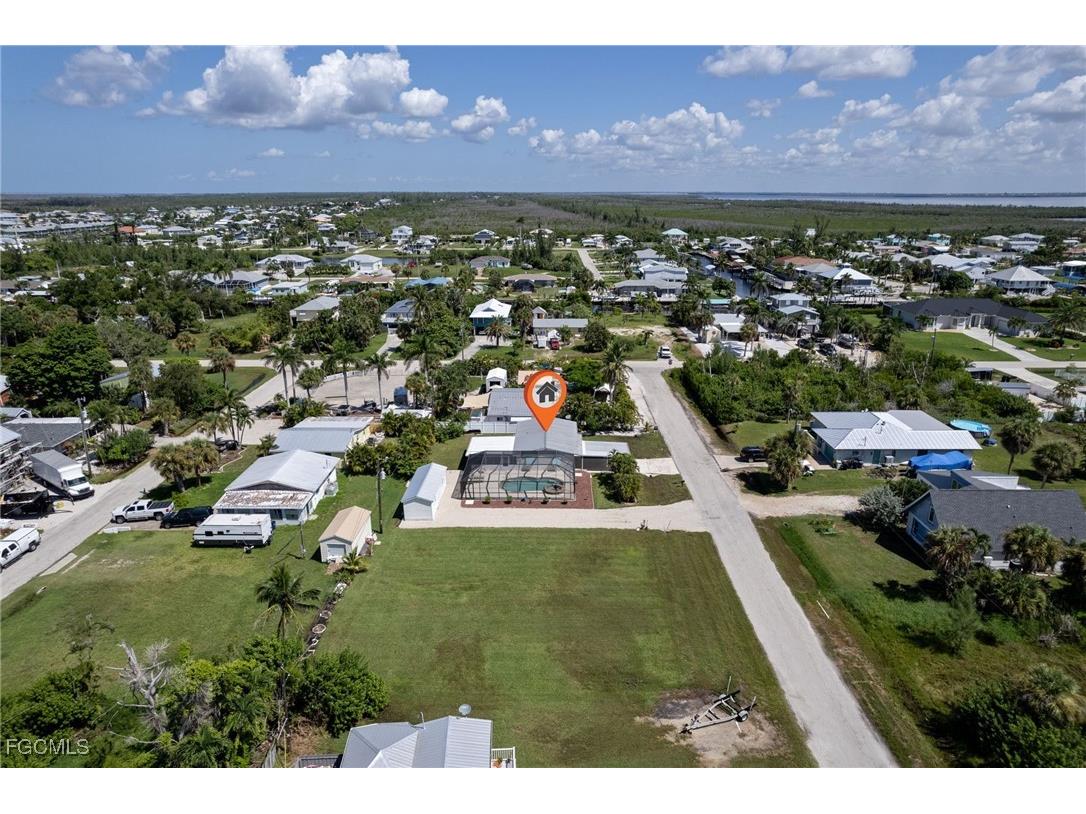 2541 Rose Avenue Other FL 33956 2025008741 image1