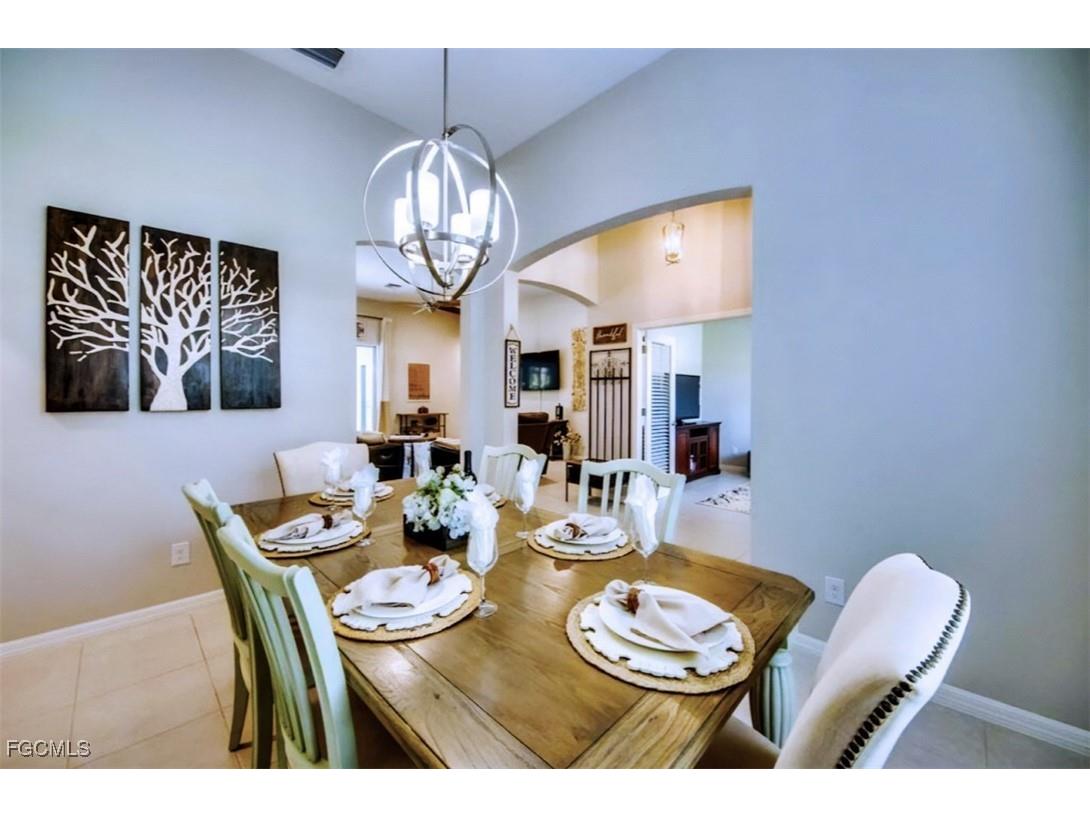 2541 SW 13th Avenue Cape Coral FL 33914 2025020539 image10