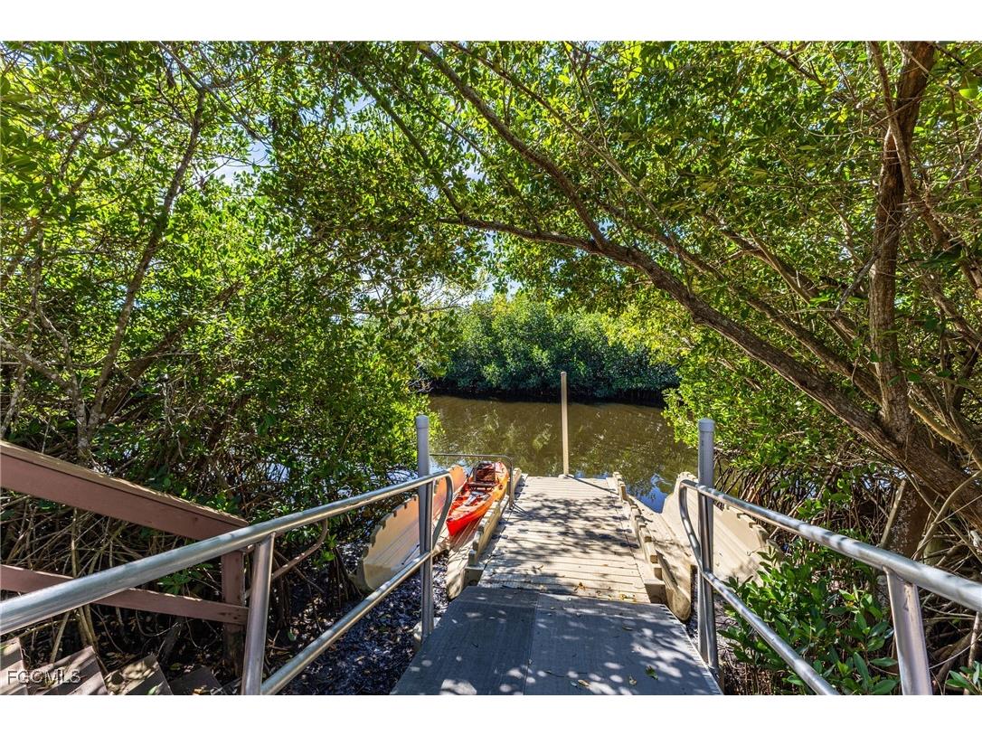 25413 Alicante Drive Bonita Springs FL 34134 2026005876 image19