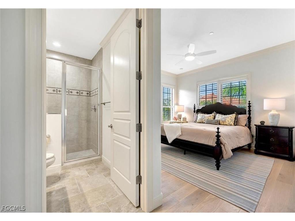 2542 Marquesa Royale Lane #6 Naples FL 34109 2026012432 image16