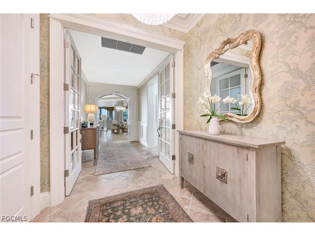 2542 Marquesa Royale Lane #6 Naples FL 34109 2026012432 image22