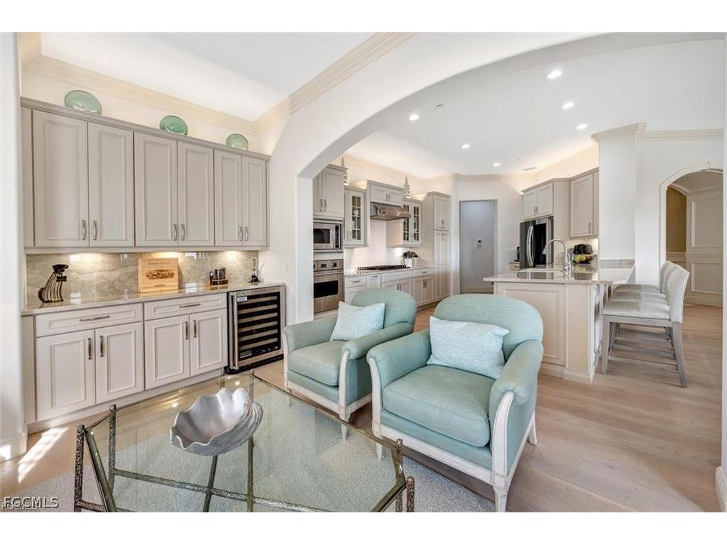 2542 Marquesa Royale Lane #6 Naples FL 34109 2026012432 image25