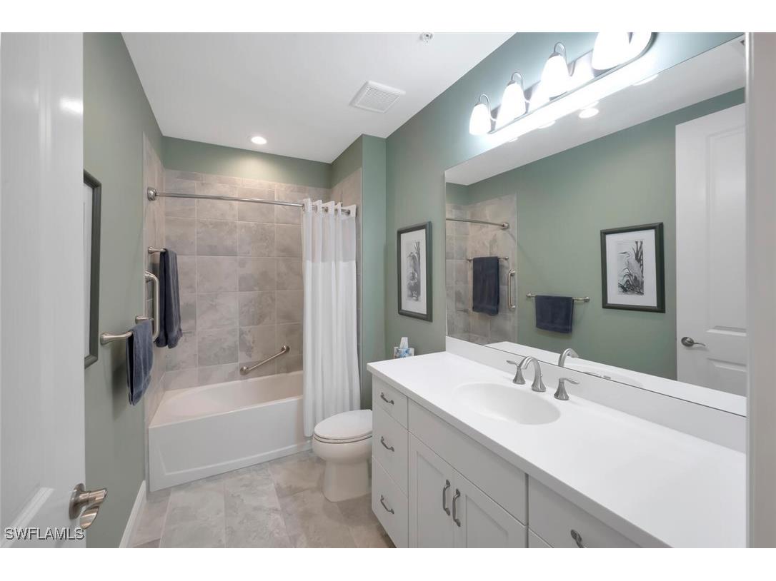 2542 Seychelles Drive #704 Naples FL 34112 225077736 image21