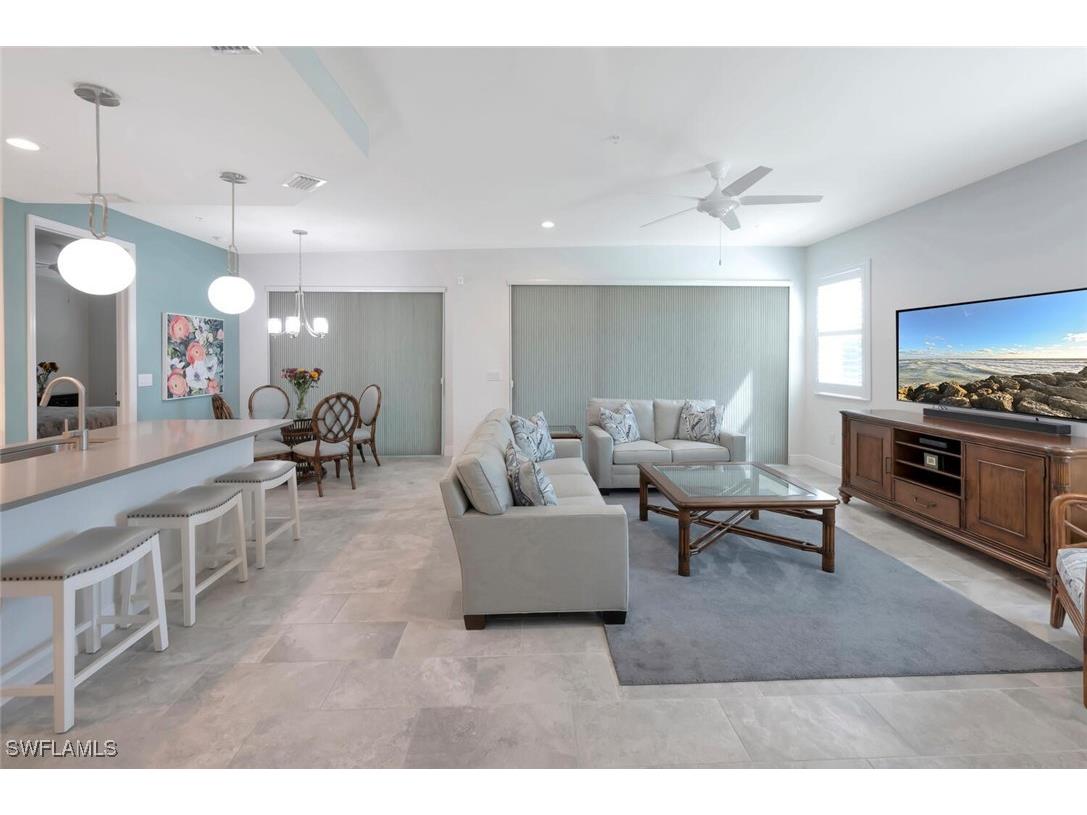 2542 Seychelles Drive #704 Naples FL 34112 225077736 image8