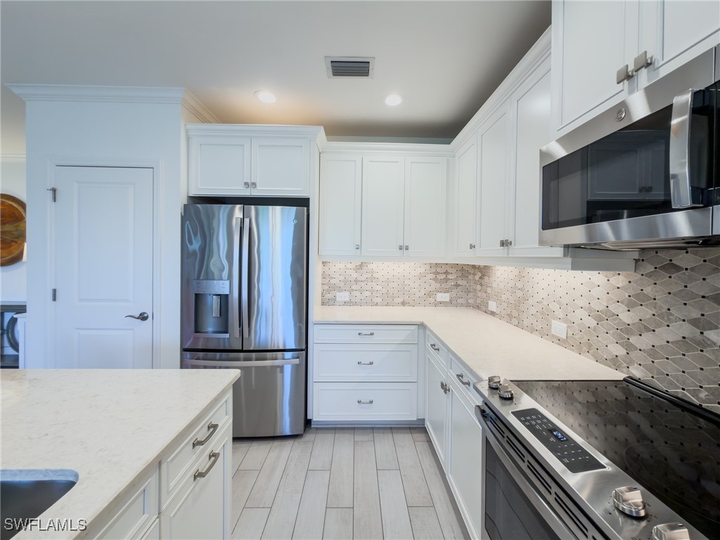 2543 Seychelles Drive #604 Naples FL 34112 226004000 image19
