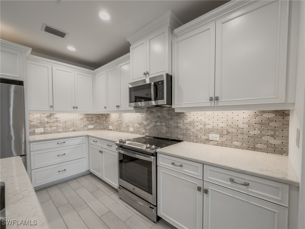 2543 Seychelles Drive #604 Naples FL 34112 226004000 image20