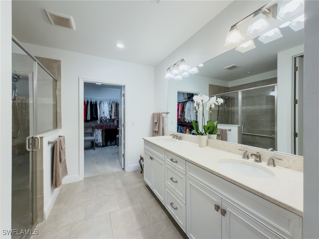 2543 Seychelles Drive #604 Naples FL 34112 226004000 image30
