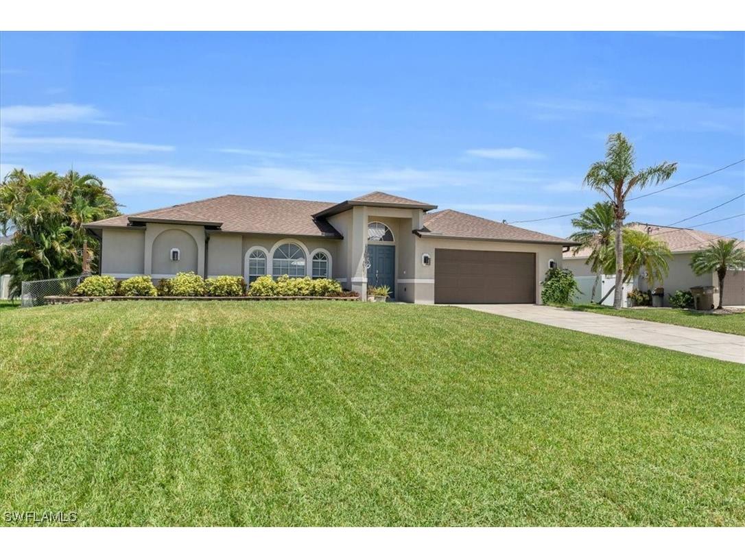 2543 SW 26th Place Cape Coral FL 33914 223056323 image1