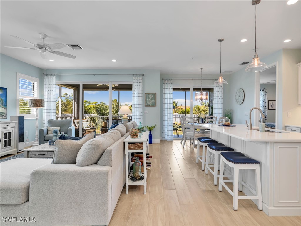 2543 Seychelles Drive #605 Naples FL 34112 225074907 image9