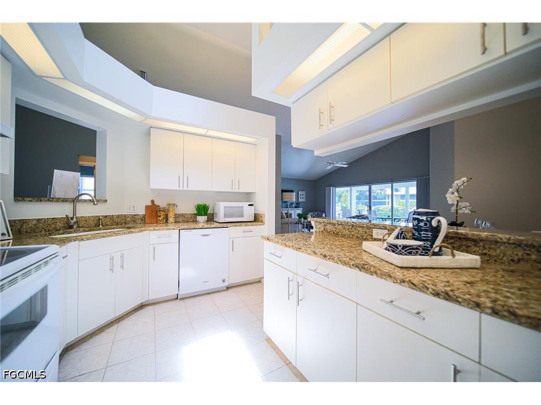 25431 Fairway Dunes Court Bonita Springs FL 34135 2026001756 image4