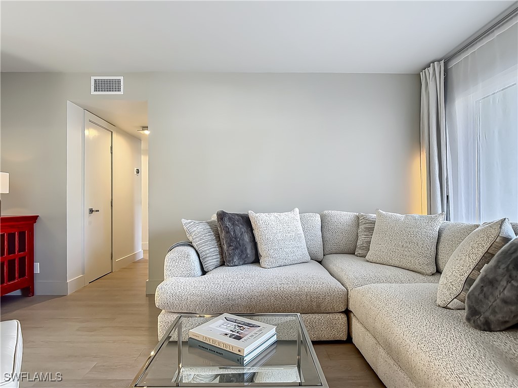 2544 1st Street #102 Fort Myers FL 33901 226005971 image9