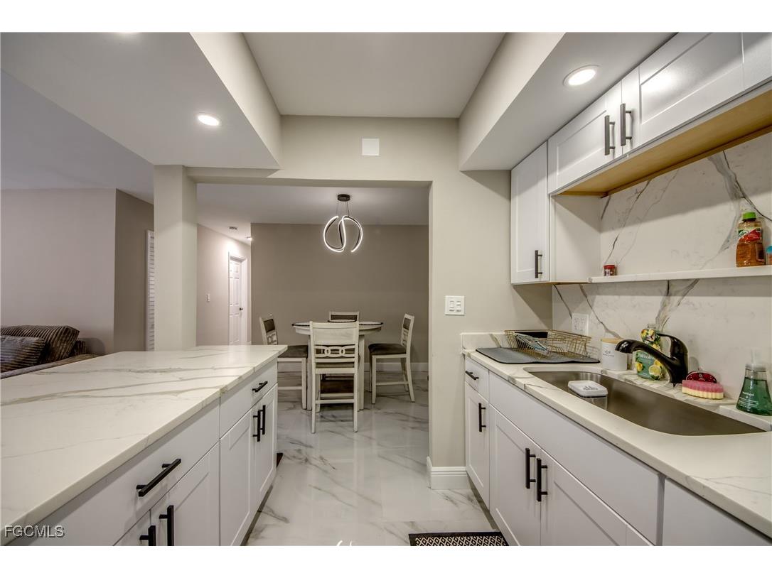 2544 1st Street #107 Fort Myers FL 33901 2025008688 image23