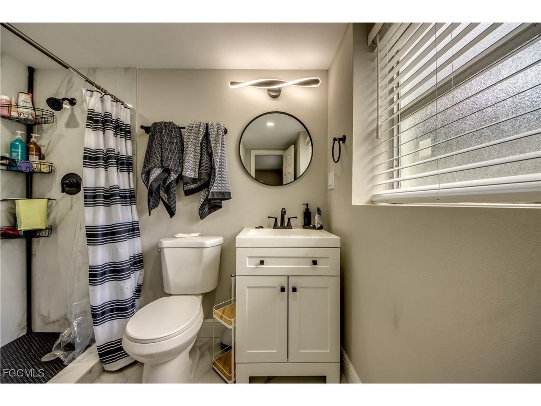 2544 1st Street #107 Fort Myers FL 33901 2025008688 image27