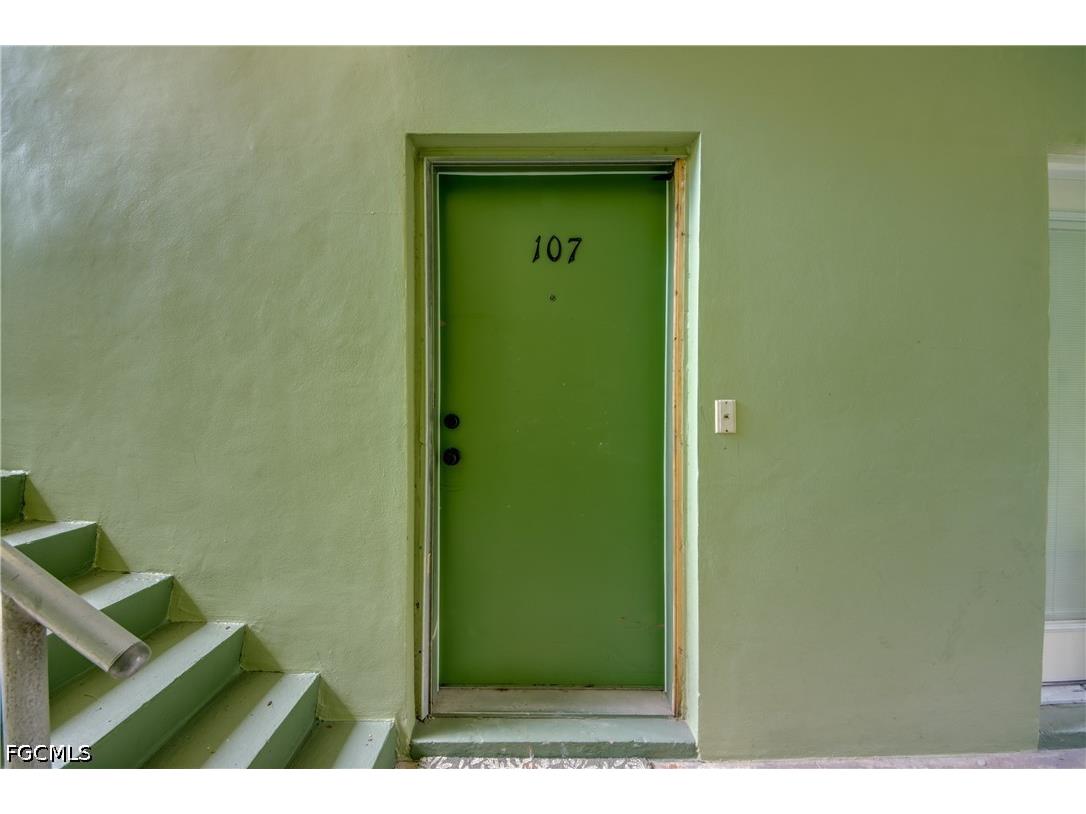 2544 1st Street #107 Fort Myers FL 33901 2026028637 image4