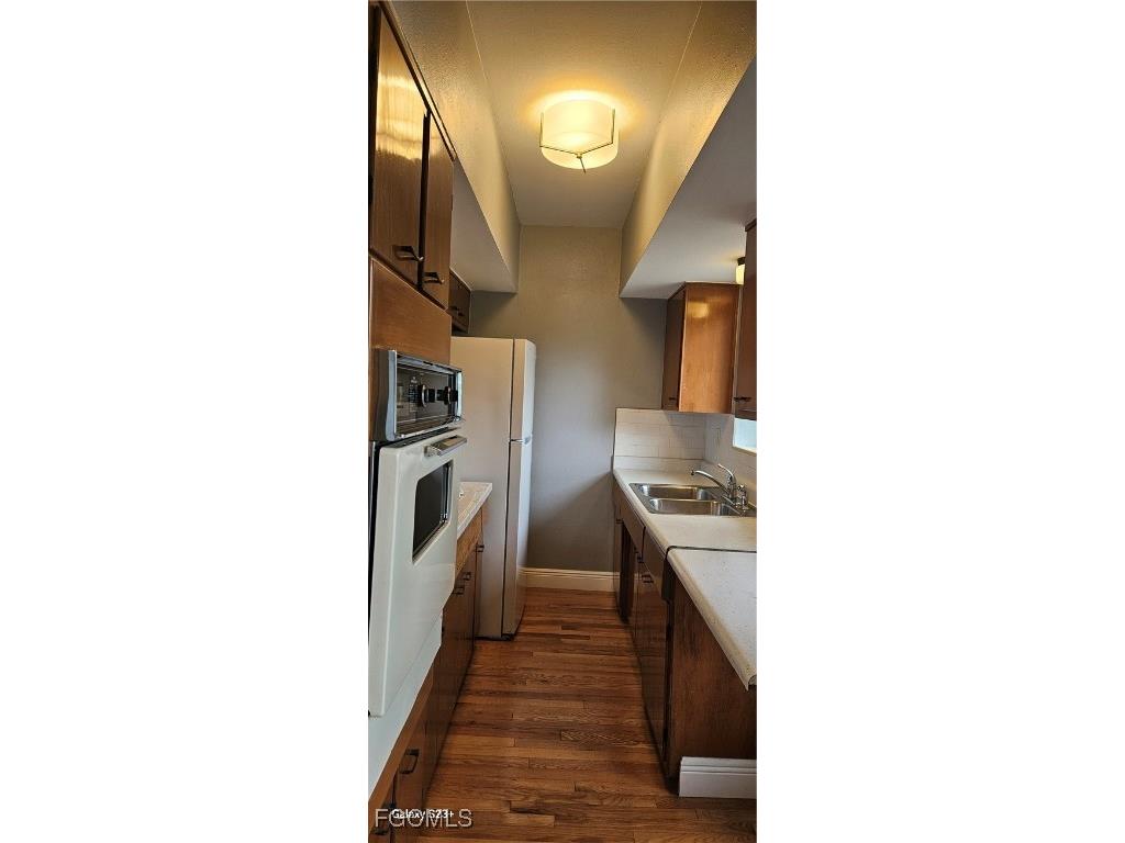 2544 1st Street #202 Fort Myers FL 33901 2026002159 image8