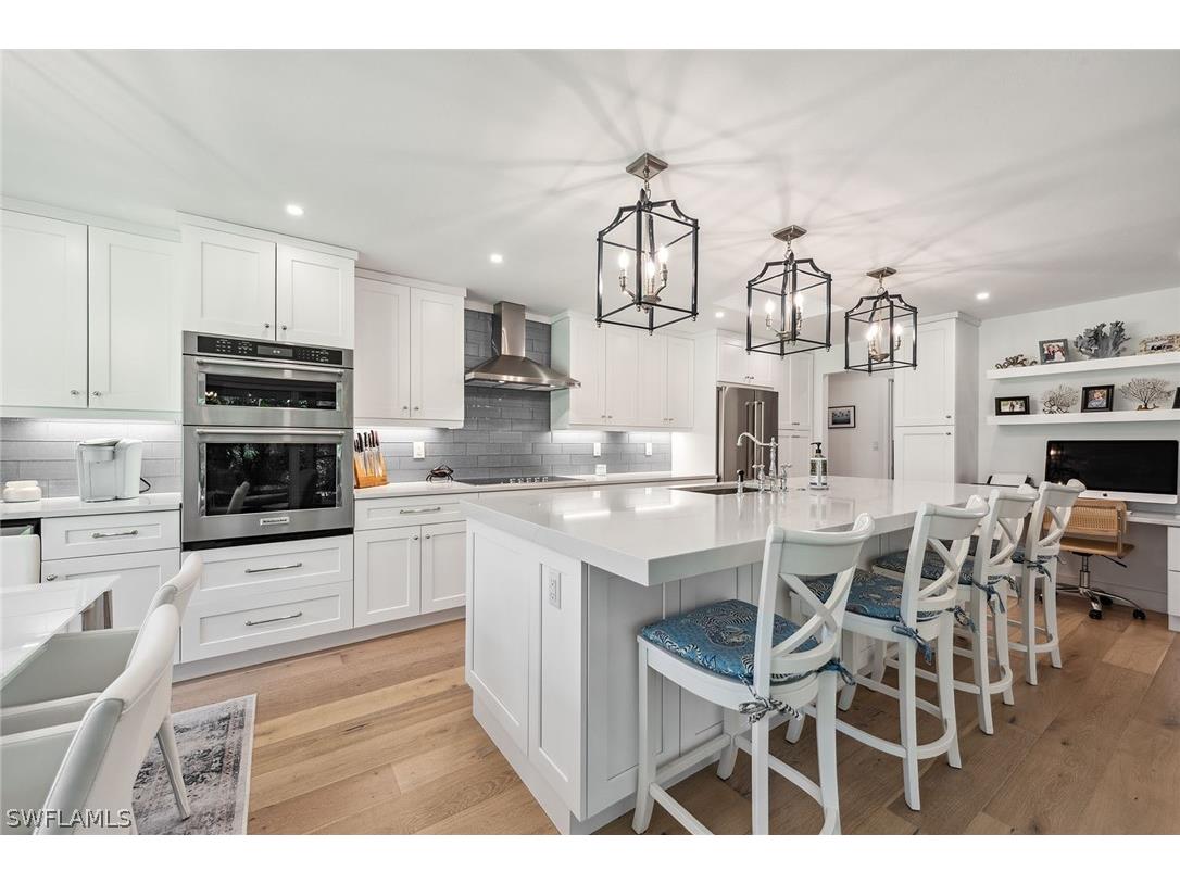 2545 Dawn Circle Naples FL 34103 224054532 image1