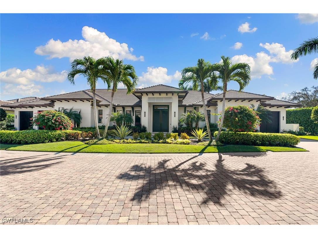 2546 Augusta Drive Naples FL 34109 224016967 image1