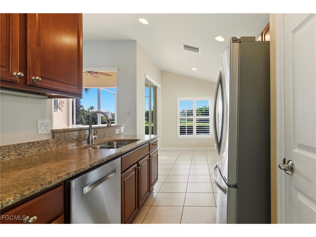 2546 Greendale Place Cape Coral FL 33991 2025021313 image12