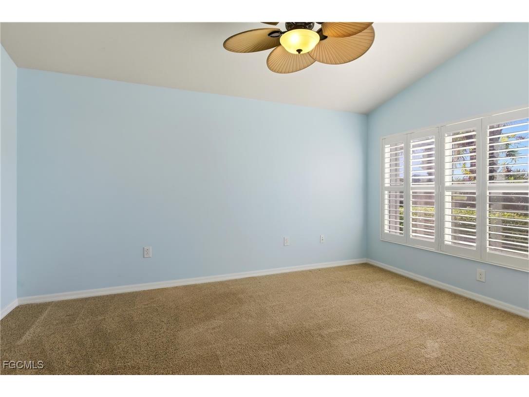 2546 Greendale Place Cape Coral FL 33991 2025021313 image21