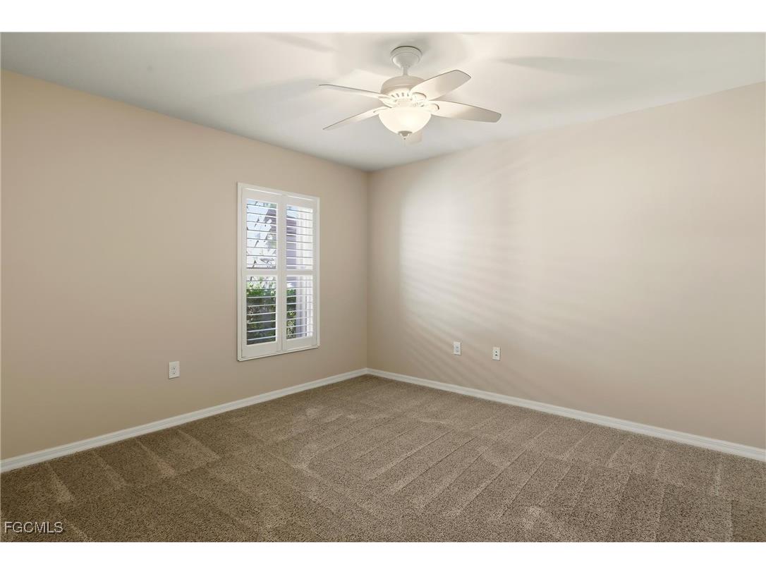 2546 Greendale Place Cape Coral FL 33991 2025021313 image28