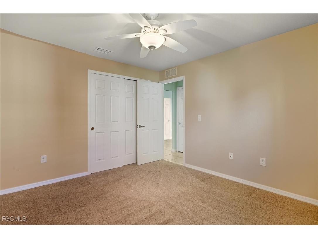 2546 Greendale Place Cape Coral FL 33991 2025021313 image30
