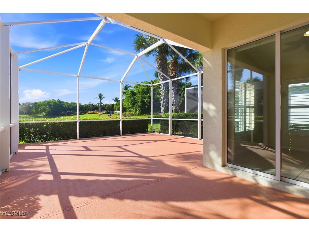 2546 Greendale Place Cape Coral FL 33991 2025021313 image35