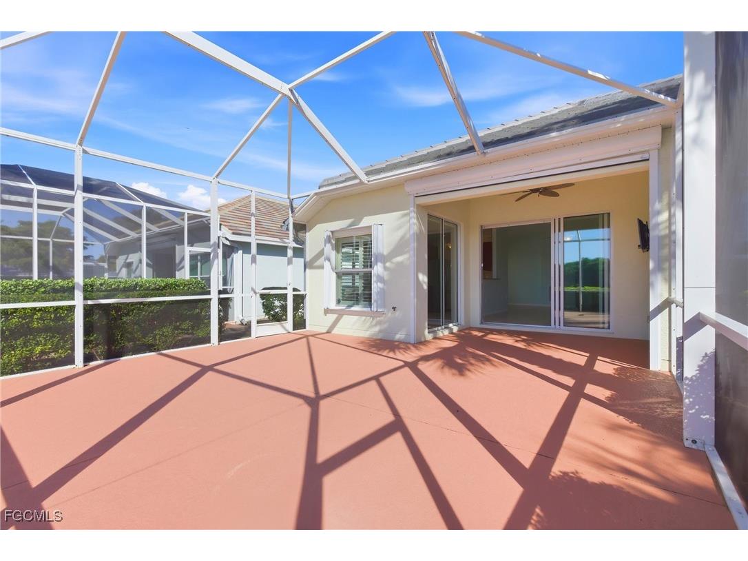 2546 Greendale Place Cape Coral FL 33991 2025021313 image36