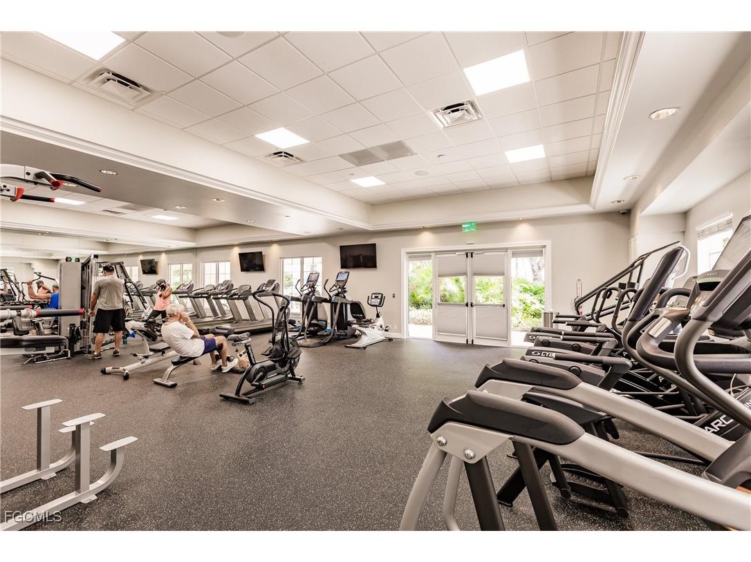 2546 Greendale Place Cape Coral FL 33991 2025021313 image46