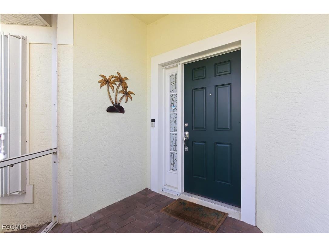 2546 Greendale Place Cape Coral FL 33991 2025021313 image7