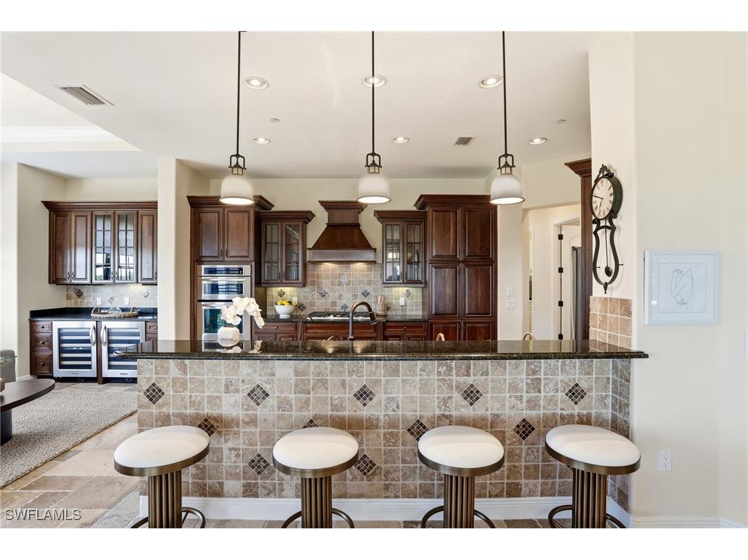 2546 Marquesa Royale Lane #7-302 Naples FL 34109 225075170 image14