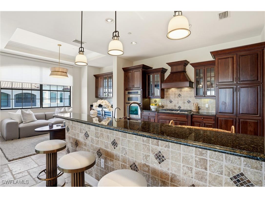 2546 Marquesa Royale Lane #7-302 Naples FL 34109 225075170 image15