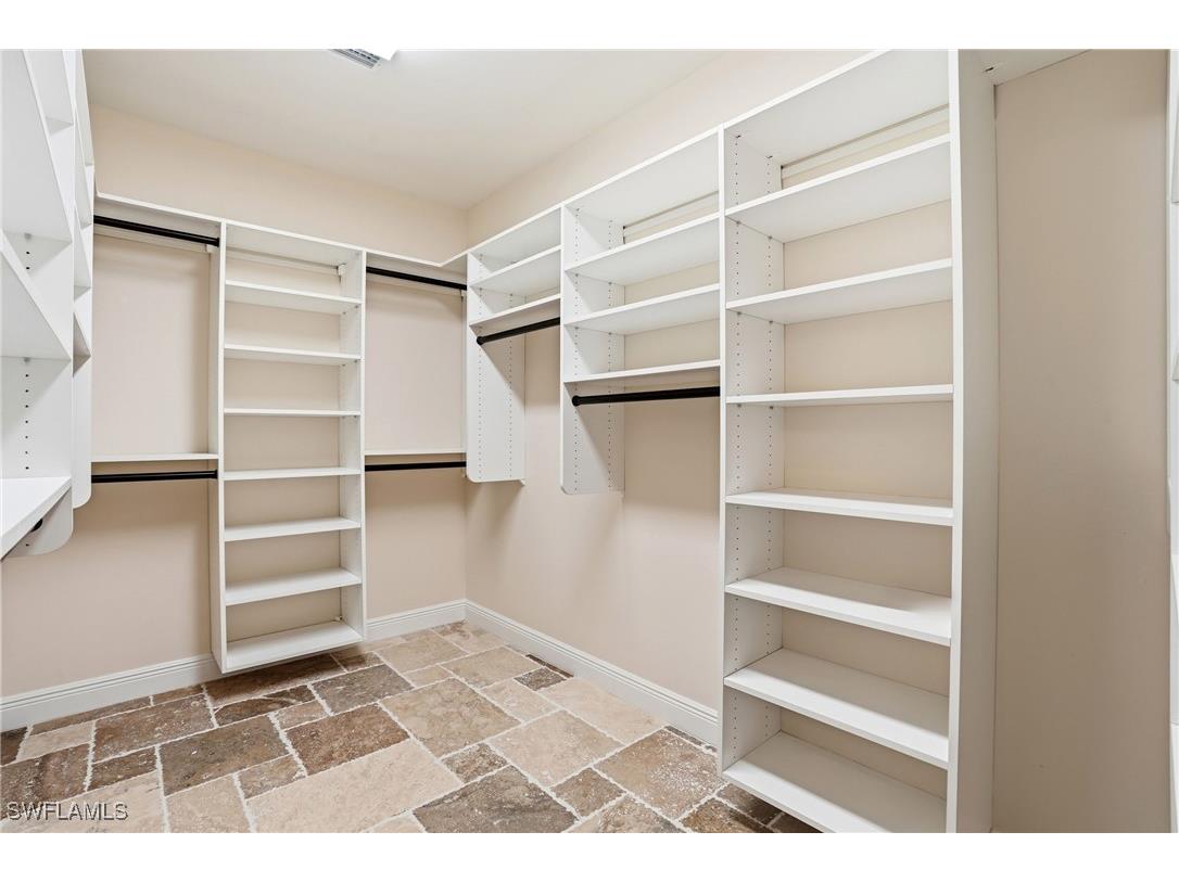 2546 Marquesa Royale Lane #7-302 Naples FL 34109 225075170 image27