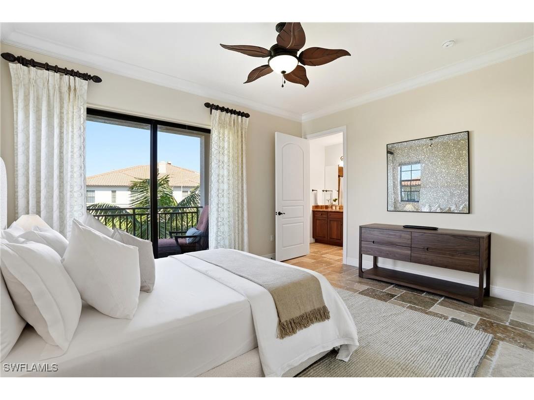 2546 Marquesa Royale Lane #7-302 Naples FL 34109 225075170 image28