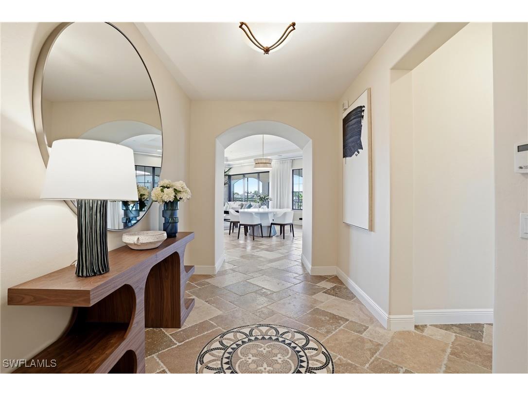 2546 Marquesa Royale Lane #7-302 Naples FL 34109 225075170 image4