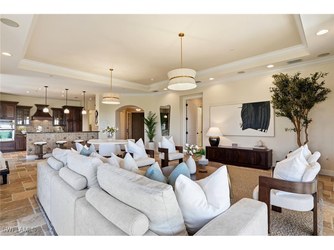 2546 Marquesa Royale Lane #7-302 Naples FL 34109 225075170 image7