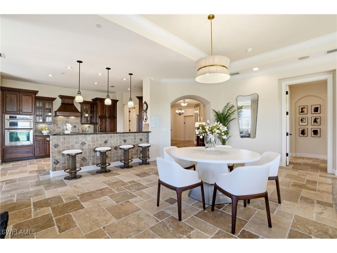 2546 Marquesa Royale Lane #7-302 Naples FL 34109 225075170 image9