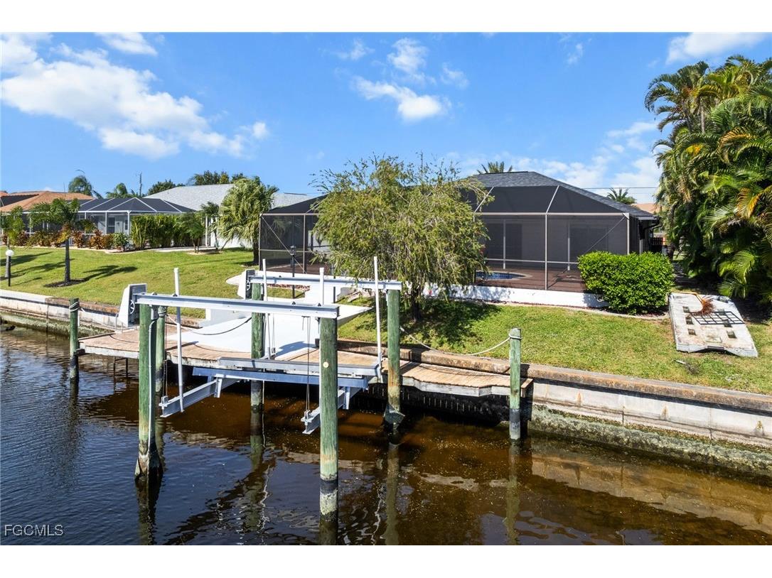 2546 SW 38th Terrace Cape Coral FL 33914 2025019767 image34